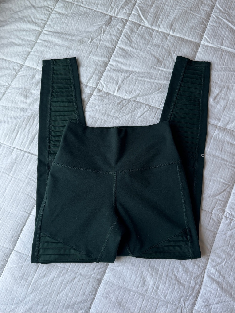 Alo dark green moto leggings size S
